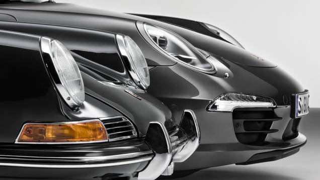 Há quem diga que o 911 está longe de oferecer uma distribuição de peso ideal por conta do motor traseiro, mas só quem o guia vê que isso não afeta a dirigibilidade | <a href="https://quatrorodas.abril.com.br/noticias/fabricantes/porsche-celebra-50-anos-911" rel="migration"></a> Há quem diga que o 911 está longe de oferecer uma distribuição de peso ideal por conta do motor traseiro, mas só quem o guia vê que isso não afeta a dirigibilidade | <a href="https://quatrorodas.abril.com.br/noticias/fabricantes/porsche-celebra-50-anos-911" rel="migration"></a>