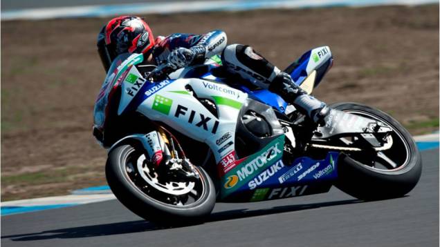 Leon Camier liderou o segundo dia de testes do Superbike em Phillip Island. <a href="https://quatrorodas.abril.com.br/moto/noticias/superbike-camier-lidera-2o-dia-phillip-island-733687.shtml" rel="migration">Leia mais</a> Leon Camier liderou o segundo dia de testes do Superbike em Phillip Island. <a href="https://quatrorodas.abril.com.br/moto/noticias/superbike-camier-lidera-2o-dia-phillip-island-733687.shtml" rel="migration">Leia mais</a>