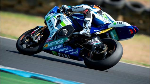 O piloto britânico da Suzuki fez o tempo de 1:31.2. <a href="https://quatrorodas.abril.com.br/moto/noticias/superbike-camier-lidera-2o-dia-phillip-island-733687.shtml" rel="migration">Leia mais</a> O piloto britânico da Suzuki fez o tempo de 1:31.2. <a href="https://quatrorodas.abril.com.br/moto/noticias/superbike-camier-lidera-2o-dia-phillip-island-733687.shtml" rel="migration">Leia mais</a>