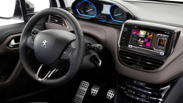 Vale lembrar que a Peugeot já anunciou a fabricação do 2008 no Brasil | <a href="https://quatrorodas.abril.com.br/saloes/genebra/2013/peugeot-2008-734145.shtml" rel="migration">Leia mais</a>