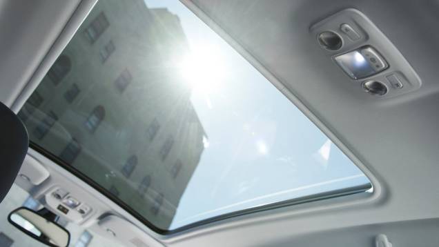 O modelo será produzido na planta de Porto Real (RJ), assim como o hatch 208 | <a href="%20https://quatrorodas.abril.com.br/saloes/genebra/2013/peugeot-2008-734145.shtml" rel="migration">Leia mais</a> O modelo será produzido na planta de Porto Real (RJ), assim como o hatch 208 | <a href="%20https://quatrorodas.abril.com.br/saloes/genebra/2013/peugeot-2008-734145.shtml" rel="migration">Leia mais</a>