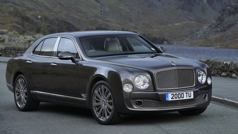 A Bentley leva para este Salão de Genebra uma versão atualizada do Mulsanne | <a href="https://quatrorodas.abril.com.br/saloes/genebra/2013/bentley-mulsanne-2014-734713.shtml" rel="migration">Leia mais</a>