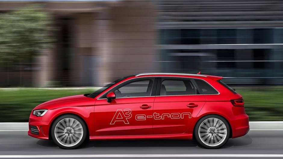 Ele &eacute; quipado com um motor 1.4 TFSI a gasolina de 152 cv e um motor el&eacute;trico com 103 cv | <a href="%20https://quatrorodas.abril.com.br/saloes/genebra/2013/audi-a3-e-tron-734416.shtml" rel="migration">Leia mais</a>