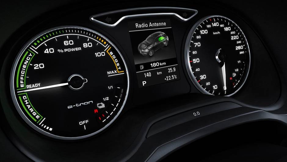 Nesta condi&ccedil;&atilde;o, a velocidade m&aacute;xima &eacute; de 130 km/h | <a href="https://quatrorodas.abril.com.br/saloes/genebra/2013/audi-a3-e-tron-734416.shtml" rel="migration">Leia mais</a>