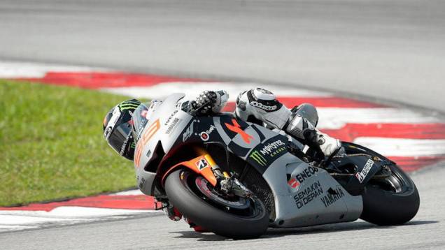 Jorge Lorenzo não superou Pedrosa e ficou com o segundo melhor tempo. <a href="https://quatrorodas.abril.com.br/moto/noticias/motogp-pedrosa-mais-rapido-sepang-734603.shtml" rel="migration">Leia mais</a> Jorge Lorenzo não superou Pedrosa e ficou com o segundo melhor tempo. <a href="https://quatrorodas.abril.com.br/moto/noticias/motogp-pedrosa-mais-rapido-sepang-734603.shtml" rel="migration">Leia mais</a>