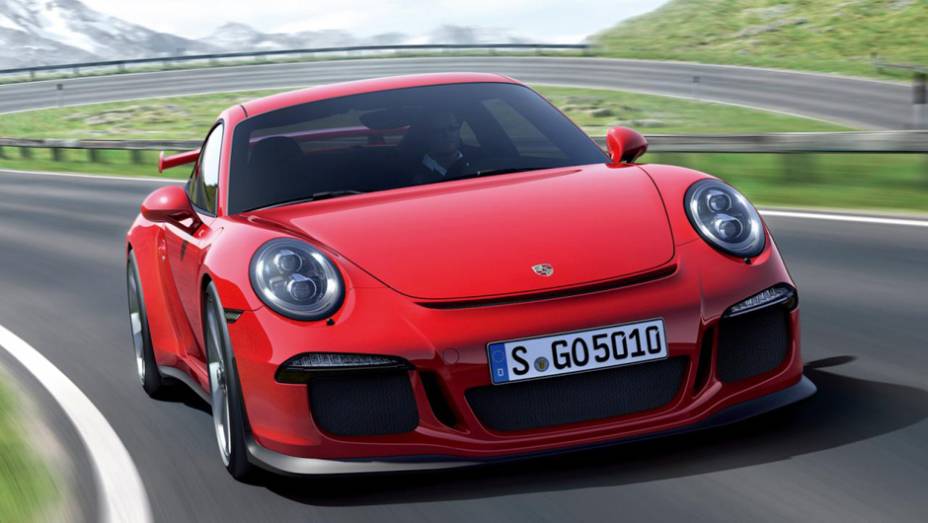 A Porsche exibe um 911 GT3 renovado neste Salão de Genebra | <a href="http://quatrorodas.abril.com.br/saloes/genebra/2013/porsche-911-gt3-735214.shtml" rel="migration">Leia mais</a>