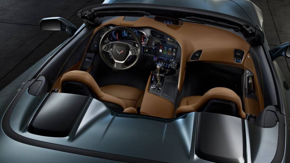 Corvette Stingray conversível | <a href="https://quatrorodas.abril.com.br/saloes/genebra/2013/chevrolet-corvette-stingray-conversivel-735080.shtml" rel="migration">Leia mais</a>
