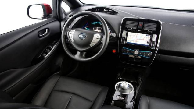 Agora, a unidade permite que o Leaf tenha autonomia de 199 km, 24 km a mais do que o modelo 2012 | <a href="%20https://quatrorodas.abril.com.br/saloes/genebra/2013/nissan-leaf-versao-europeia-735259.shtml" rel="migration">Leia mais</a> Agora, a unidade permite que o Leaf tenha autonomia de 199 km, 24 km a mais do que o modelo 2012 | <a href="%20https://quatrorodas.abril.com.br/saloes/genebra/2013/nissan-leaf-versao-europeia-735259.shtml" rel="migration">Leia mais</a>