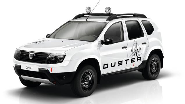No teto, há faróis de longo alcance instalados no rack | <a href="https://quatrorodas.abril.com.br/noticias/fabricantes/dacia-lanca-duster-adventure-europa-735563.shtml" rel="migration">Leia mais</a> No teto, há faróis de longo alcance instalados no rack | <a href="https://quatrorodas.abril.com.br/noticias/fabricantes/dacia-lanca-duster-adventure-europa-735563.shtml" rel="migration">Leia mais</a>