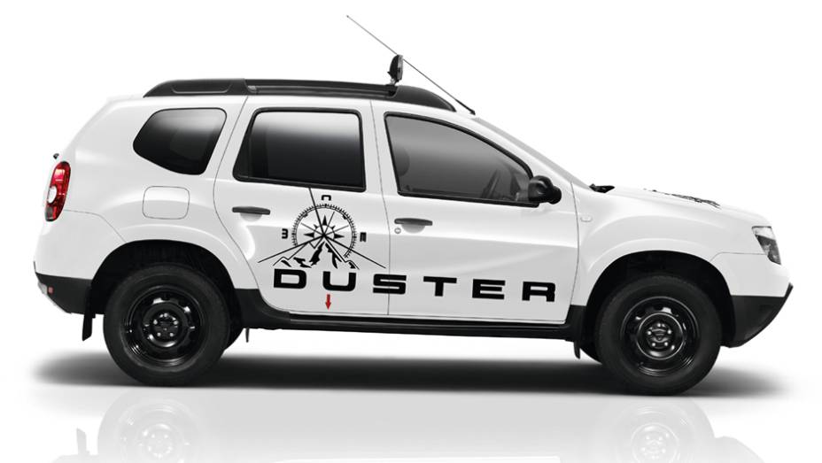 Um nada discreto adesivo foi colado nas laterais do Duster... | <a href="https://quatrorodas.abril.com.br/noticias/fabricantes/dacia-lanca-duster-adventure-europa-735563.shtml" rel="migration">Leia mais</a>