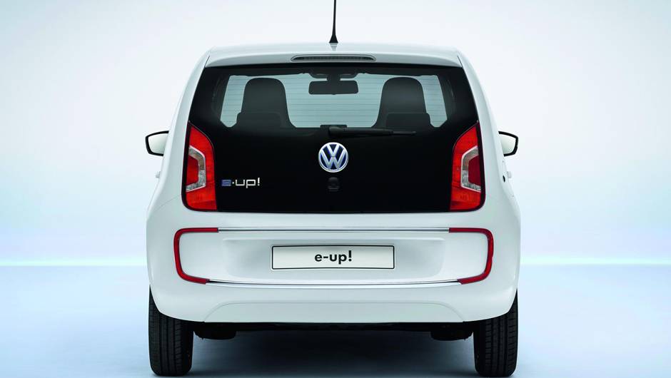 Volkswagen e-up! | <a href="https://quatrorodas.abril.com.br/noticias/sustentabilidade/volkswagen-mostra-up-eletrico-736144.shtml" rel="migration">Leia mais</a>