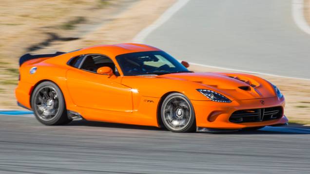 Nova suspensão faz parte do upgrade do modelo | <a href="https://quatrorodas.abril.com.br/saloes/new-york/2013/srt-viper-ta-737273.shtml" rel="migration">Leia mais</a> Nova suspensão faz parte do upgrade do modelo | <a href="https://quatrorodas.abril.com.br/saloes/new-york/2013/srt-viper-ta-737273.shtml" rel="migration">Leia mais</a>