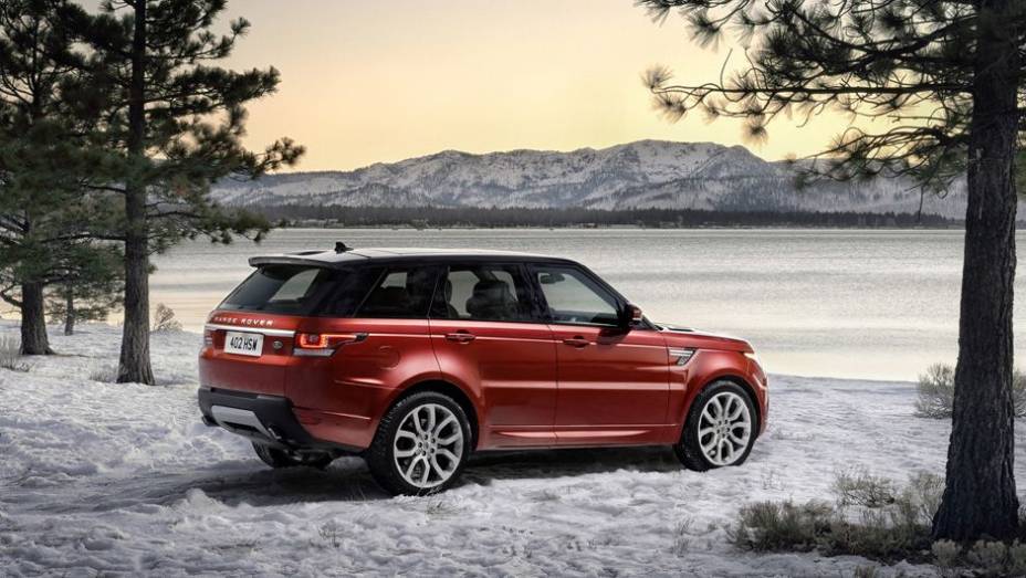 Range Rover Sport | <a href="https://quatrorodas.abril.com.br/saloes/new-york/2013/land-rover-range-rover-sport-737167.shtml" rel="migration">Leia mais</a>