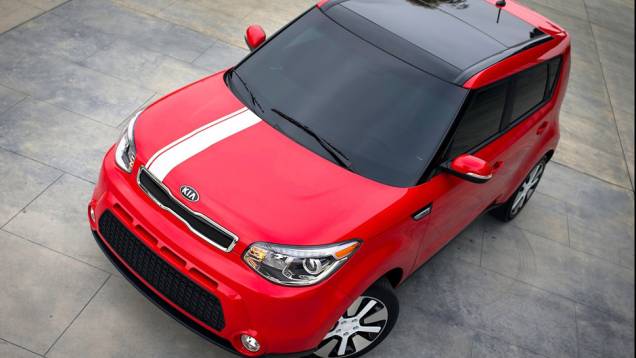 Logo de cara, já é possível notar que ele está maior - e não é pouco | <a href="%20https://quatrorodas.abril.com.br/saloes/new-york/2013/kia-soul-737221.shtml" rel="migration">Leia mais</a>