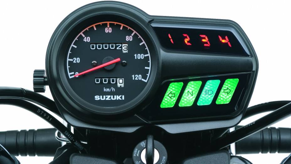 Suzuki GS120 possui painel de instrumentos básico | <a href="https://quatrorodas.abril.com.br/moto/noticias/suzuki-brasil-lanca-gs120-uso-urbano-737558.shtml" rel="migration">Leia mais</a>