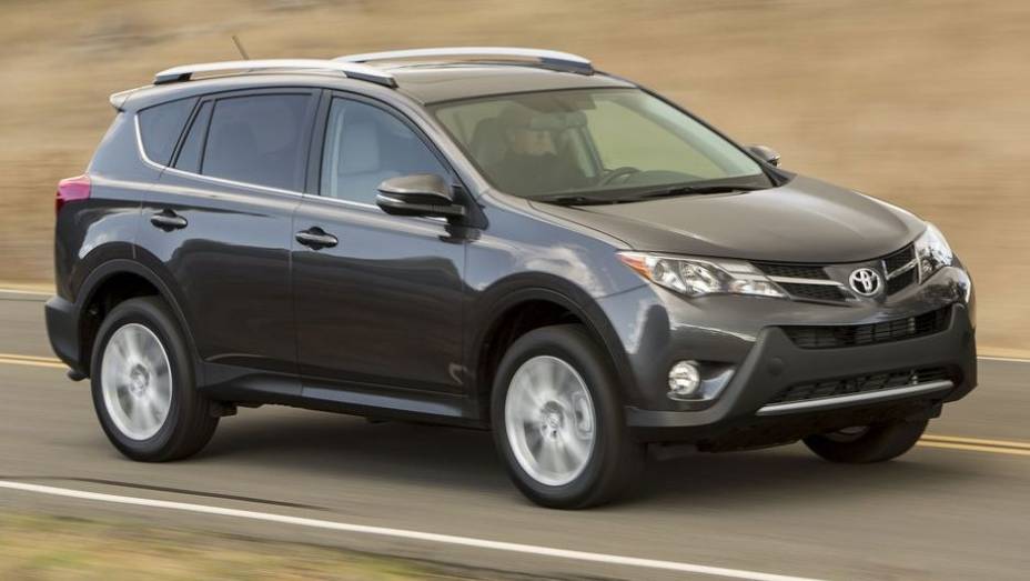 4º - Toyota RAV4 - Unidades vendidas mundialmente em 2012: 428.514 - Unidades vendidas no Brasil em 2012: 822 | <a href="%20https://quatrorodas.abril.com.br/noticias/mercado/honda-cr-v-suv-mais-vendido-mundo-2012-737748.shtml" rel="migration">Leia mais</a>