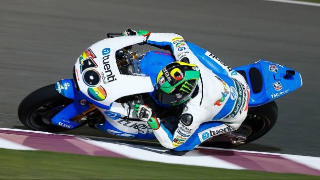 Pol Espargaro (Tuenti HP 40) ficou com a pole na Moto2 | <a href="https://quatrorodas.abril.com.br/moto/noticias/motogp-lorenzo-garante-pole-catar-738025.shtml" rel="migration">Leia mais</a> Pol Espargaro (Tuenti HP 40) ficou com a pole na Moto2 | <a href="https://quatrorodas.abril.com.br/moto/noticias/motogp-lorenzo-garante-pole-catar-738025.shtml" rel="migration">Leia mais</a>