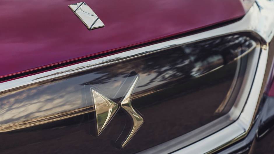 Al&eacute;m do Wild Rubis, a linha DS j&aacute; conta com DS3, DS4 e DS5 | <a href="https://quatrorodas.abril.com.br/saloes/xangai/2013/citroen-ds-wild-rubis-738701.shtml" rel="migration">Leia mais</a>