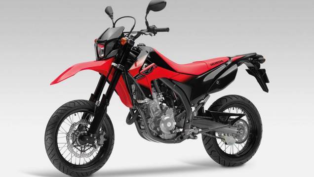 Honda CRF 250M 2013 chega à Espanha em junho | <a href="https://quatrorodas.abril.com.br/moto/noticias/honda-crf-250m-2013-chega-espanha-junho-738432.shtml" rel="migration">Leia mais</a>