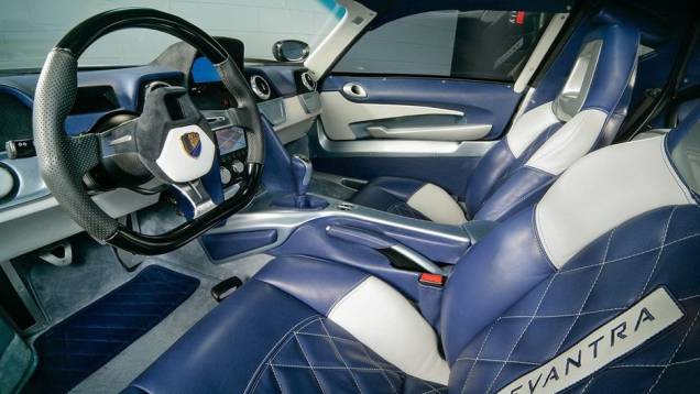 Apenas cinco unidades do Evantra serão produzidas anualmente pela Mazzanti | <a href="https://quatrorodas.abril.com.br/noticias/fabricantes/mazzanti-evantra-revelado-739095.shtml" rel="migration">Leia mais</a> Apenas cinco unidades do Evantra serão produzidas anualmente pela Mazzanti | <a href="https://quatrorodas.abril.com.br/noticias/fabricantes/mazzanti-evantra-revelado-739095.shtml" rel="migration">Leia mais</a>