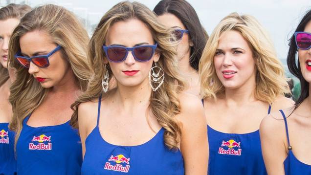 Veja as belas garotas que marcaram presença no GP das Américas e saiba como foi a corrida! | <a href="https://quatrorodas.abril.com.br/moto/noticias/motogp-marc-marquez-vence-gp-americas-739261.shtml" rel="migration">Leia mais</a>