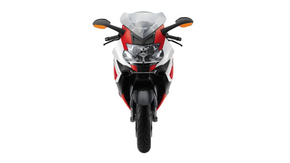 Para melhorar o caráter esportivo da moto, a K 1300 S edição especial de 30 anos recebe assistente de troca de marcha HP (High Performance) | <a href="%20https://quatrorodas.abril.com.br/moto/noticias/bmw-k-1300-s-edicao-especial-chega-ao-brasil-740177.shtml" rel="migration"></a>