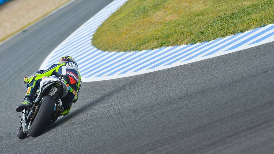 Valentino Rossi, mais uma vez, terminou em quarto | <a href="https://quatrorodas.abril.com.br/moto/noticias/motogp-lorenzo-lidera-treinos-jerez-740399.shtml" rel="migration">Leia mais</a>