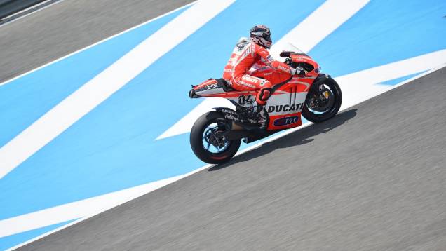 Andrea Dovizioso largará em nono lugar em Jerez | <a href="https://quatrorodas.abril.com.br/moto/noticias/motogp-lorenzo-garante-pole-jerez-740522.shtml" rel="migration">Leia mais</a>