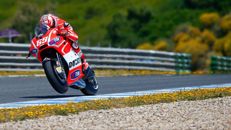 Nicky Hayden garantiu o sétimo lugar para a Ducati em Jerez | <a href="http://quatrorodas.abril.com.br/moto/noticias/motogp-dani-pedrosa-vence-espanha-740546.shtml" rel="migration">Leia mais</a>