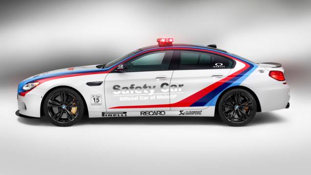 Prêmio M" será entregue ao melhor piloto da MotoGP pela décima vez | <a href="https://quatrorodas.abril.com.br/moto/noticias/melhor-qualificado-motogp-recebera-bmw-740903.shtml" rel="migration">Leia mais</a> Prêmio M" será entregue ao melhor piloto da MotoGP pela décima vez | <a href="https://quatrorodas.abril.com.br/moto/noticias/melhor-qualificado-motogp-recebera-bmw-740903.shtml" rel="migration">Leia mais</a>