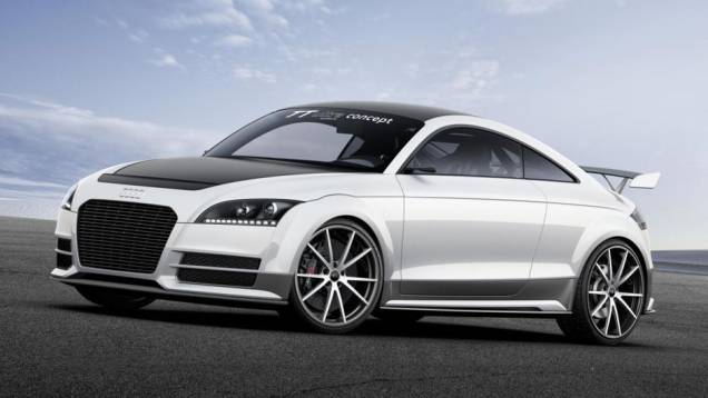 A Audi mostrou o TT ultra quattro concept, versão conceitual baseada no TT S quattro | <a href="https://quatrorodas.abril.com.br/noticias/fabricantes/audi-revela-tt-ultra-quattro-concept-739649.shtml" rel="migration">Leia mais</a>