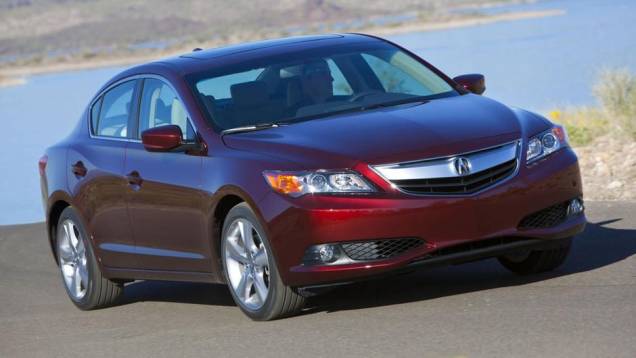 A montadora apostou na preocupação com o conforto e prazer ao dirigir | <a href="https://quatrorodas.abril.com.br/noticias/fabricantes/poucas-mudancas-acura-ilx-2014-apresentado-741280.shtml" rel="migration">Leia mais</a> A montadora apostou na preocupação com o conforto e prazer ao dirigir | <a href="https://quatrorodas.abril.com.br/noticias/fabricantes/poucas-mudancas-acura-ilx-2014-apresentado-741280.shtml" rel="migration">Leia mais</a>