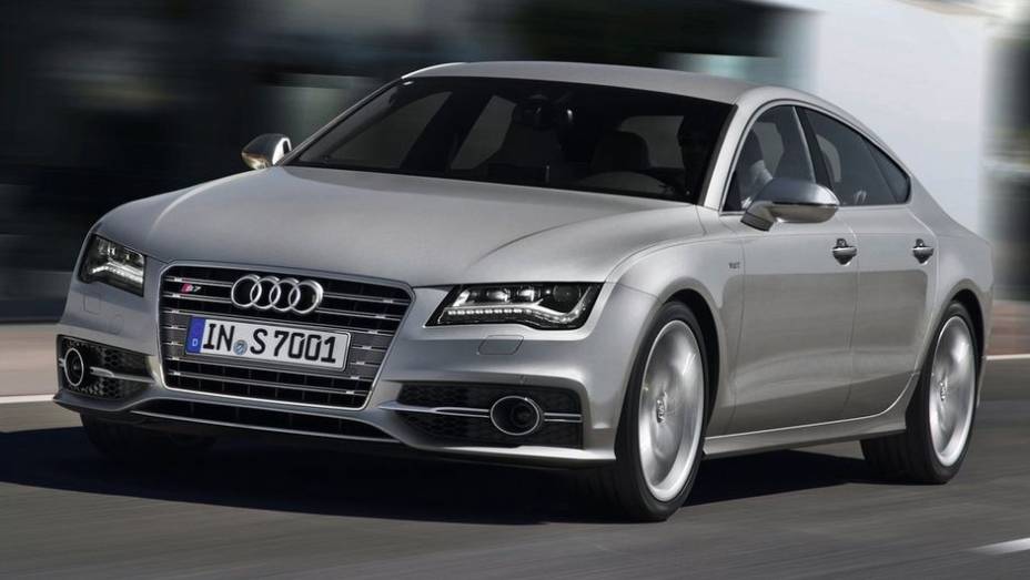 8ª - Audi - US$ 5,5 bi (valor estimado da marca) | <a href="http://quatrorodas.abril.com.br/noticias/mercado/estudo-indica-toyota-como-marca-automotiva-mais-valiosa-741960.shtml" rel="migration">Leia mais</a>