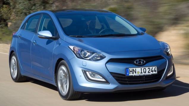 9ª - Hyundai - US$ 4,0 bi (valor estimado da marca) | <a href="https://quatrorodas.abril.com.br/noticias/mercado/estudo-indica-toyota-como-marca-automotiva-mais-valiosa-741960.shtml" rel="migration">Leia mais</a> 9ª - Hyundai - US$ 4,0 bi (valor estimado da marca) | <a href="https://quatrorodas.abril.com.br/noticias/mercado/estudo-indica-toyota-como-marca-automotiva-mais-valiosa-741960.shtml" rel="migration">Leia mais</a>