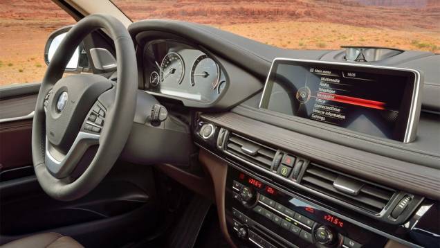 Modelo será feito em Spartanburg, Carolina do Sul (EUA), e na Alemanha | <a href="https://quatrorodas.abril.com.br/saloes/frankfurt/2013/bmw-x5-2014-753162.shtml" rel="migration">Leia mais</a> Modelo será feito em Spartanburg, Carolina do Sul (EUA), e na Alemanha | <a href="https://quatrorodas.abril.com.br/saloes/frankfurt/2013/bmw-x5-2014-753162.shtml" rel="migration">Leia mais</a>