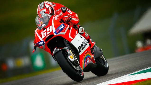 Nicky Hayden levou a Ducati ao quarto melhor tempo | <a href="https://quatrorodas.abril.com.br/moto/noticias/motogp-yamaha-domina-treino-mugello-742926.shtml" rel="migration">Leia mais</a>