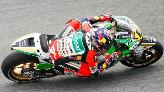 O alemão Stefan Bradl largará em quinto | <a href="https://quatrorodas.abril.com.br/moto/noticias/motogp-pedrosa-garante-pole-mugello-742928.shtml" rel="migration">Leia mais</a>