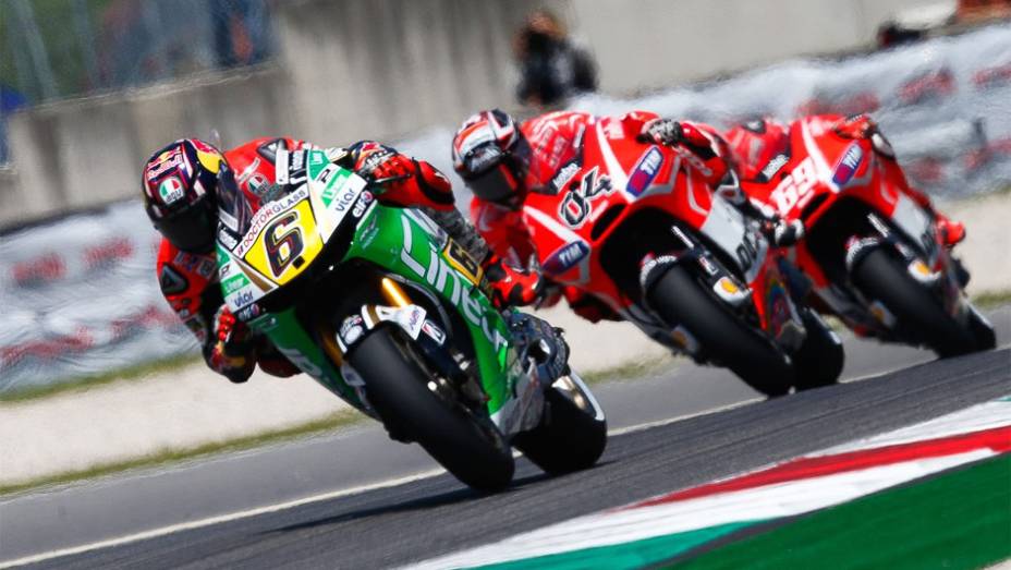 Stefan Bradl chegou na quarta posição em Mugello | <a href="https://quatrorodas.abril.com.br/moto/noticias/motogp-lorenzo-vence-prova-mugello-742903.shtml" rel="migration">Leia mais</a>