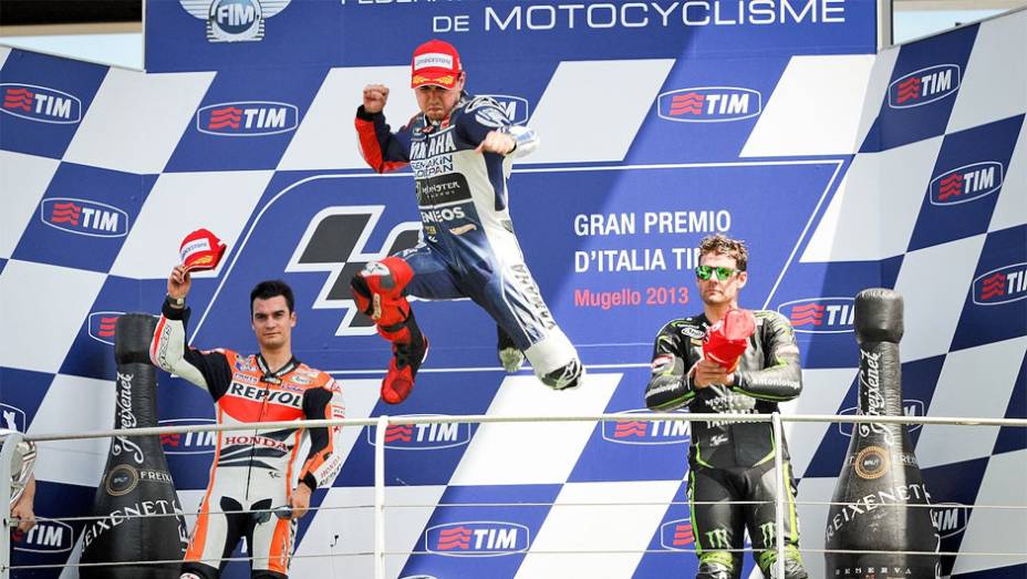 Jorge Lorenzo diminuiu a vantagem do líder do campeonato, Dani Pedrosa | <a href="https://quatrorodas.abril.com.br/moto/noticias/motogp-lorenzo-vence-prova-mugello-742903.shtml" rel="migration">Leia mais</a>