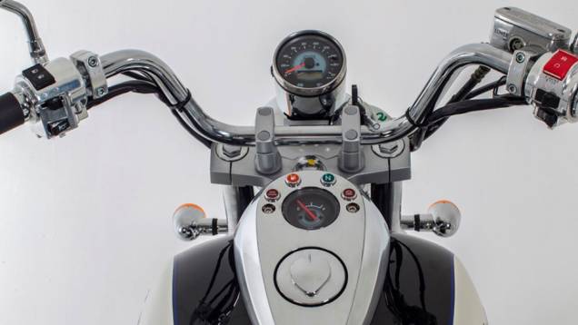 DafraHorizon 250 conta com posição de pilotagem que privilegia a ergonomia | <a href="https://quatrorodas.abril.com.br/moto/noticias/dafra-lanca-custom-horizon-250-brasil-743081.shtml" rel="migration">Leia mais</a> DafraHorizon 250 conta com posição de pilotagem que privilegia a ergonomia | <a href="https://quatrorodas.abril.com.br/moto/noticias/dafra-lanca-custom-horizon-250-brasil-743081.shtml" rel="migration">Leia mais</a>