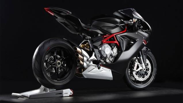 A esportiva tenta manter a agilidade da F3 675, além de introduzir potência suficiente para ficar entre a 675 e a F4, de 998 cc | <a href="%20https://quatrorodas.abril.com.br/moto/noticias/mv-agusta-f3-800-chega-r-56-mil-792913.shtml" rel="migration">Leia mais</a> A esportiva tenta manter a agilidade da F3 675, além de introduzir potência suficiente para ficar entre a 675 e a F4, de 998 cc | <a href="%20https://quatrorodas.abril.com.br/moto/noticias/mv-agusta-f3-800-chega-r-56-mil-792913.shtml" rel="migration">Leia mais</a>