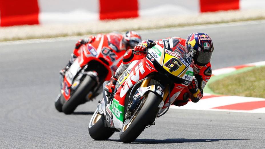 Stefan Bradl (LCR Honda MotoGP) terminou a prova em quinto | <a href="https://quatrorodas.abril.com.br/moto/noticias/motogp-lorenzo-domina-gp-catalunha-744220.shtml" rel="migration">Leia mais</a>