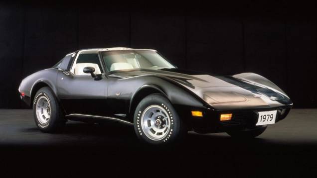 Chevrolet Corvette 1979 | <a href="https://quatrorodas.abril.com.br/noticias/classicos/gm-celebra-60-anos-corvette-745457.shtml" rel="migration">Leia mais</a>