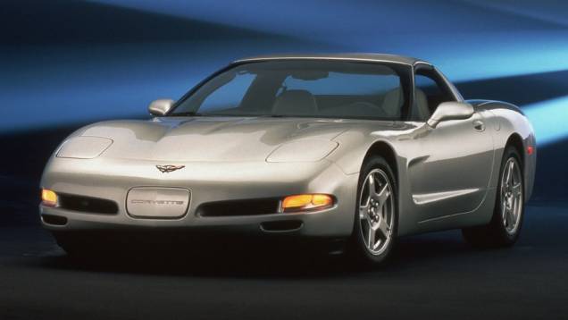 Chevrolet Corvette 1997 | <a href="https://quatrorodas.abril.com.br/noticias/classicos/gm-celebra-60-anos-corvette-745457.shtml" rel="migration">Leia mais</a> Chevrolet Corvette 1997 | <a href="https://quatrorodas.abril.com.br/noticias/classicos/gm-celebra-60-anos-corvette-745457.shtml" rel="migration">Leia mais</a>