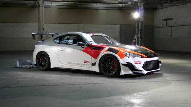 A Toyota divulgou nova leva de fotos do GT86 TRD Griffon Project | <a href="https://quatrorodas.abril.com.br/noticias/fabricantes/toyota-mostra-novos-fotos-gt86-trd-griffon-project-746287.shtml" rel="migration">Leia mais</a>