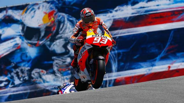 Marc Márquez (Repsol Honda Team), após uma queda, ficou com o segundo lugar | <a href="https://quatrorodas.abril.com.br/moto/noticias/motogp-bradl-surpreende-pole-eua-747594.shtml" rel="migration">Leia mais</a> Marc Márquez (Repsol Honda Team), após uma queda, ficou com o segundo lugar | <a href="https://quatrorodas.abril.com.br/moto/noticias/motogp-bradl-surpreende-pole-eua-747594.shtml" rel="migration">Leia mais</a>