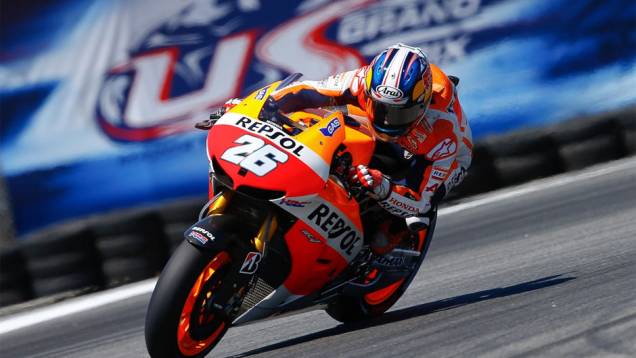 Assim como Lorenzo, Dani Pedrosa se recupera de fratura e larga na sétima colocação | <a href="https://quatrorodas.abril.com.br/moto/noticias/motogp-bradl-surpreende-pole-eua-747594.shtml" rel="migration">Leia mais</a> Assim como Lorenzo, Dani Pedrosa se recupera de fratura e larga na sétima colocação | <a href="https://quatrorodas.abril.com.br/moto/noticias/motogp-bradl-surpreende-pole-eua-747594.shtml" rel="migration">Leia mais</a>