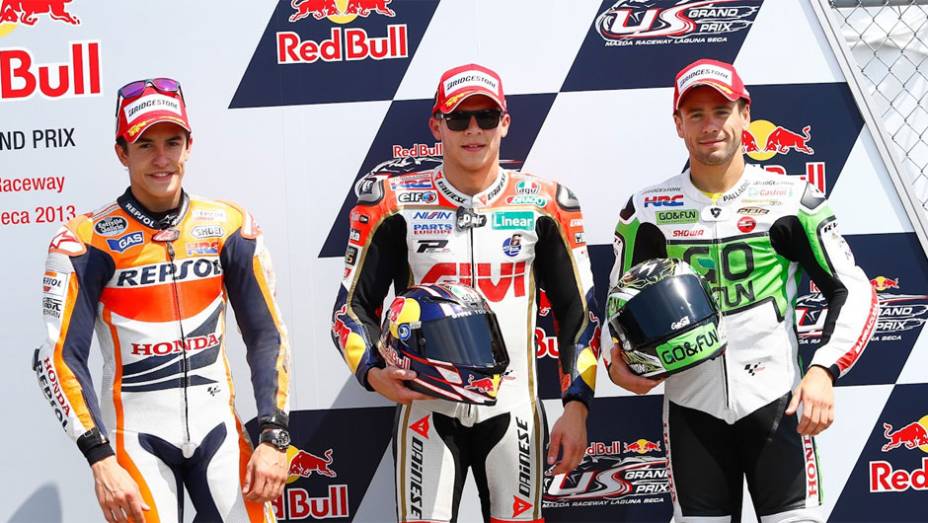 Os três primeiros do grid no GP dos EUA | <a href="https://quatrorodas.abril.com.br/moto/noticias/motogp-bradl-surpreende-pole-eua-747594.shtml" rel="migration">Leia mais</a>