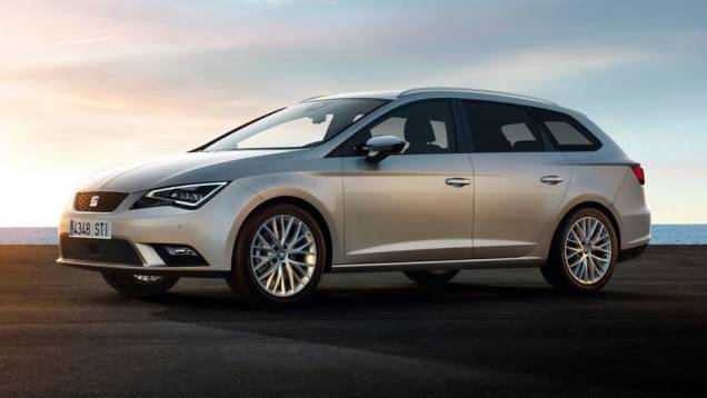 A Seat divulgou as primeiras fotos oficiais do novo Leon Sports Tourer | <a href="https://quatrorodas.abril.com.br/saloes/frankfurt/2013/seat-leon-st-752095.shtml" rel="migration">Leia mais</a> A Seat divulgou as primeiras fotos oficiais do novo Leon Sports Tourer | <a href="https://quatrorodas.abril.com.br/saloes/frankfurt/2013/seat-leon-st-752095.shtml" rel="migration">Leia mais</a>