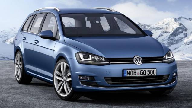 Trata-se de uma nova versão da perua, equipada com sistema de tração integral | <a href="https://quatrorodas.abril.com.br/noticias/fabricantes/vw-anuncia-golf-variant-4motion-748128.shtml" rel="migration">Leia mais</a> Trata-se de uma nova versão da perua, equipada com sistema de tração integral | <a href="https://quatrorodas.abril.com.br/noticias/fabricantes/vw-anuncia-golf-variant-4motion-748128.shtml" rel="migration">Leia mais</a>